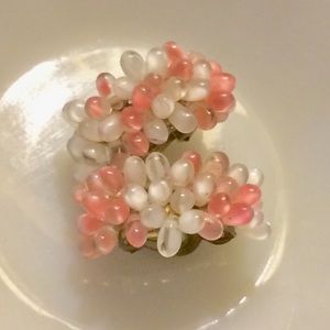 Vintage Pink/White Clip-on Earrings